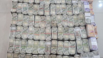 Rs 2.62 Crore Cash Recovered From 7 Locations