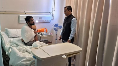 A Consular Officer from Mission is in Beira and visited Indian national who survived the unfortunate boat mishap. (X/@IndiainMoz)