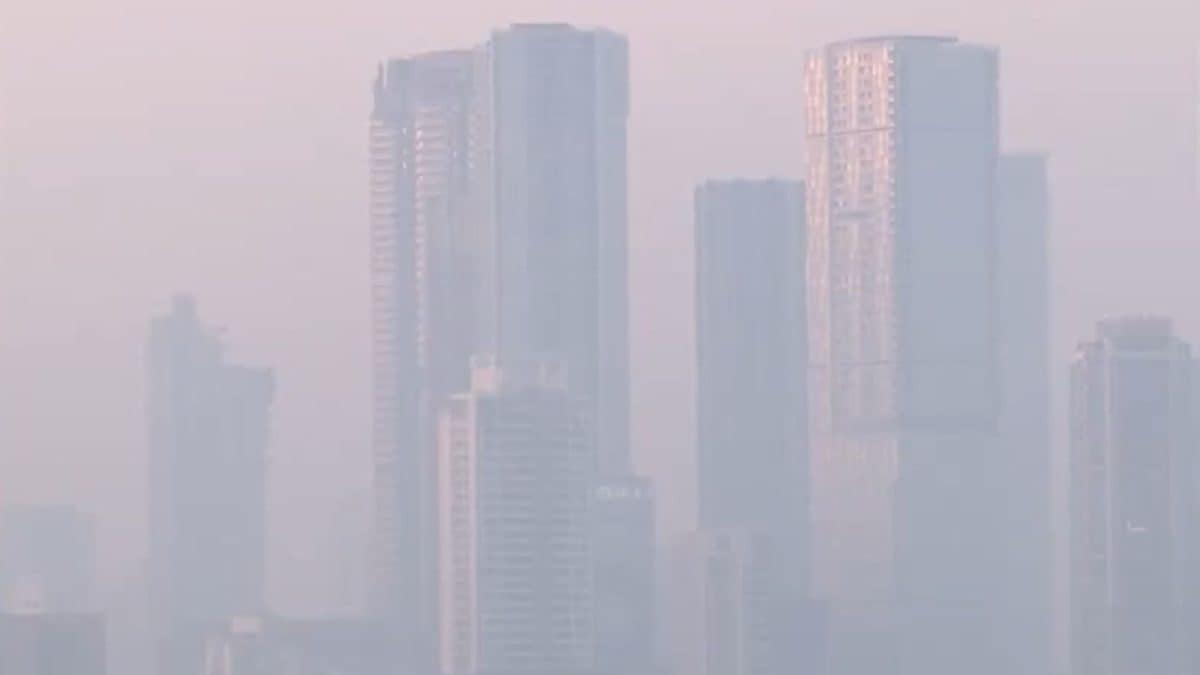Thick Smog Engulfs Mumbai After Diwali, AQI Slips To ‘Poor’ Category