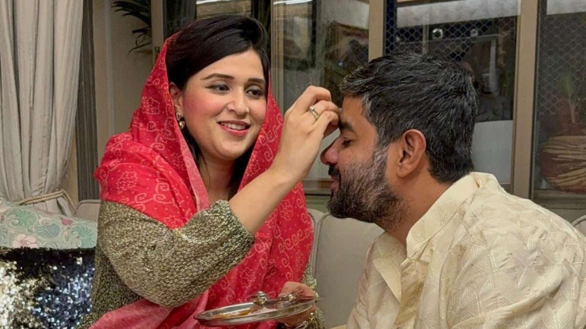 Mannara Chopra Celebrates Bhai Dooj with Cousin Siddharth Chopra
