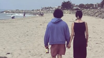 Benny Blanco Marks One Month Of Marriage With Selena Gomez With Sweet Beach  Snap | Hollywood News - News18