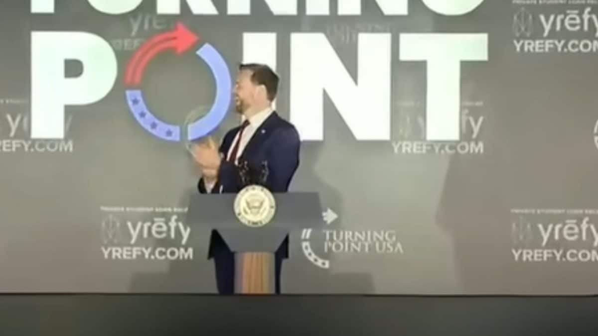 Had Hindu Wedding, Named Son Vivek, Yet Wants Wife Usha To ‘Become Christian’: Understanding JD Vance’s ‘Hypocrisy’