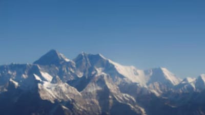 Mount Everest, the world highest peak, and other peaks of the Himalayan range are seen through an aircraft window during a mountain flight from Kathmandu, Nepal January 15, 2020. (Image/Reuters)