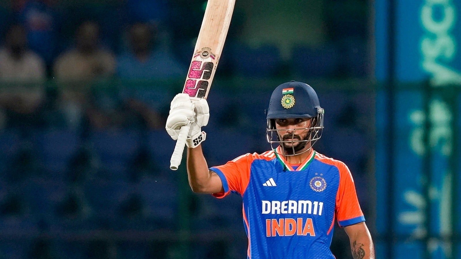 NITISH KUMAR REDDY-Entrando no ferido Hardik Pandya, o jovem tem uma chance de ouro de provar suas habilidades gerais.