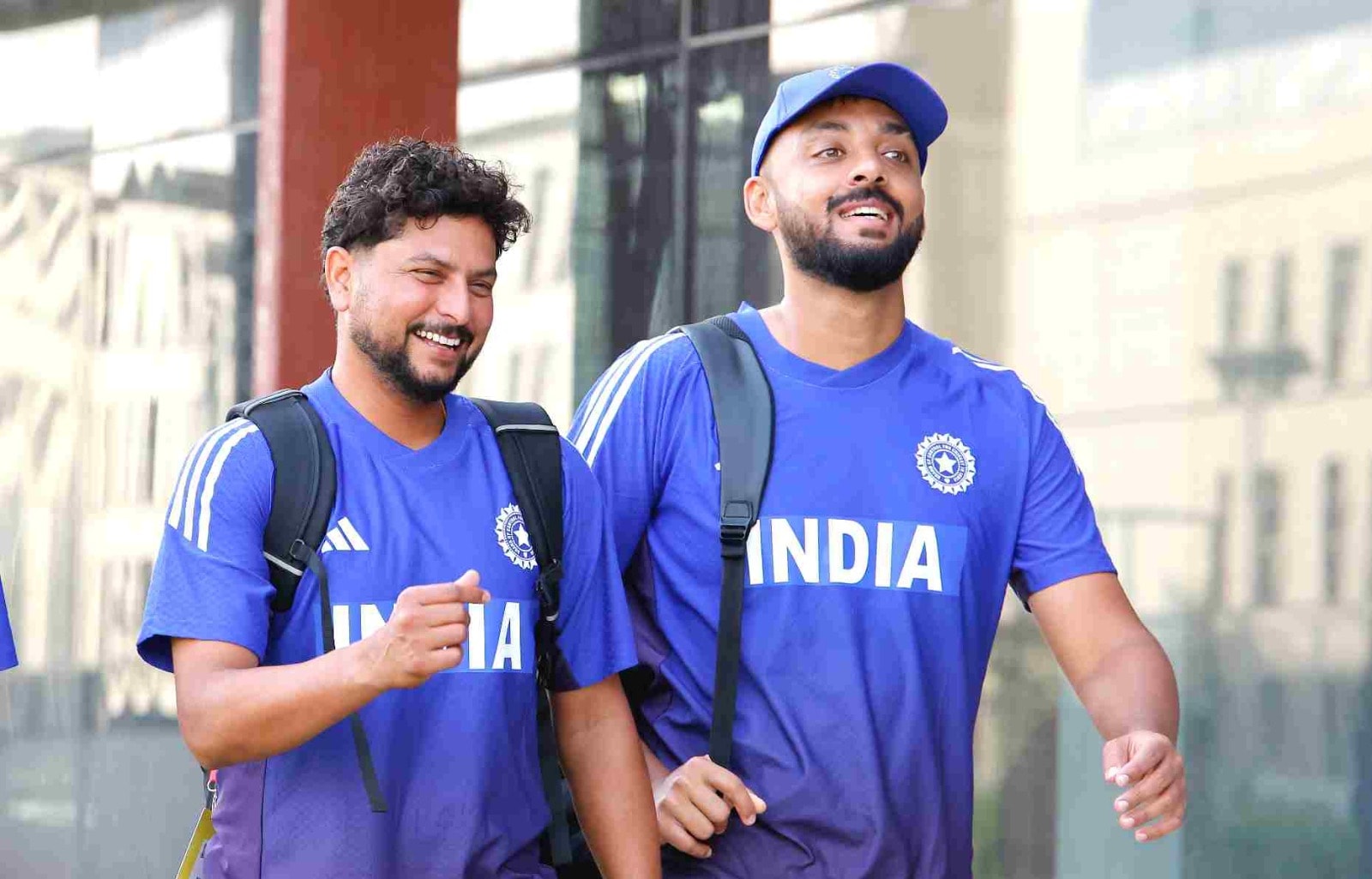 O ataque de spin pode apresentar Kuldeep Yadav e Varun Chakravarthy, embora as condições australianas possam testar a eficácia deste último. Com Gautam Gambhir favorecendo jogadores multi-qualificados, seu lugar não é garantido. O ataque de spin pode apresentar Kuldeep Yadav e Varun Chakravarthy, embora as condições australianas possam testar a eficácia deste último. Com Gautam Gambhir favorecendo jogadores multi-qualificados, seu lugar não é garantido.
