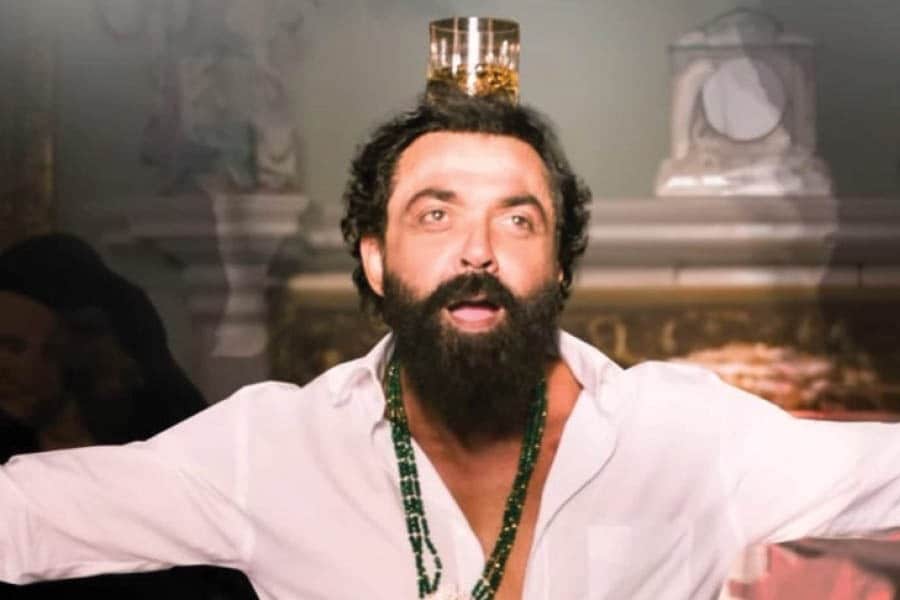 Remember the viral “Jamal Kudu” entry song? The song became an internet sensation overnight and turned the actor into a meme, a mood, and a movement. Yes, you guessed that right. We are talking about Bobby Deol. Remember the viral “Jamal Kudu” entry song? The song became an internet sensation overnight and turned the actor into a meme, a mood, and a movement. Yes, you guessed that right. We are talking about Bobby Deol.