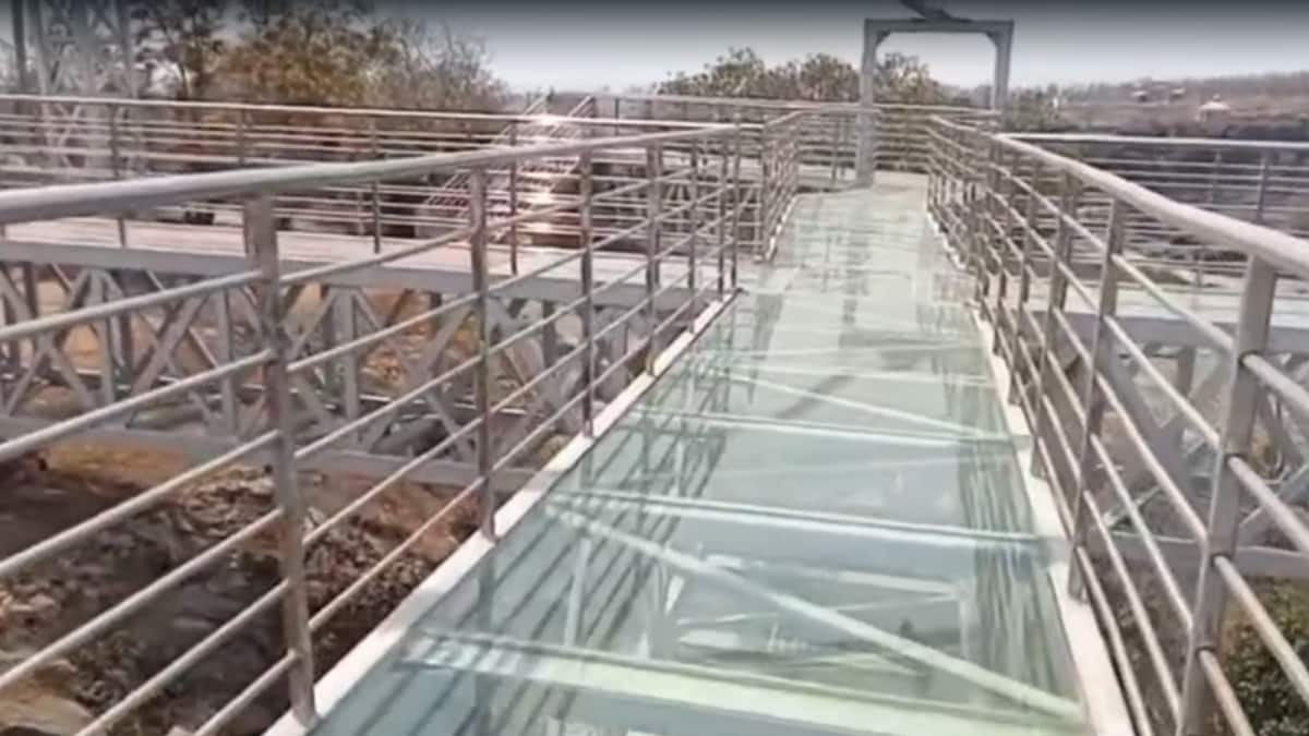 UP’s First Glass Skywalk, Shaped Like Lord Ram’s Bow & Arrow, Set To Open In Chitrakoot