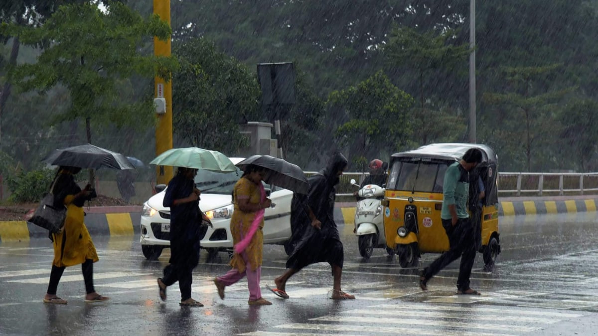 Cyclone Montha: Rainfall Prediction For Andhra Pradesh, Telangana, Tamil Nadu Till October 29