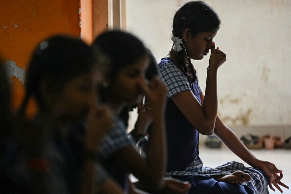 From October 9, parents must upload the details of all eligible children, including Aadhaar, date of birth, address, income and community certificates, along with the Parent Declaration under G.O. No. 66 dated April 7, 2017. This step ensures that only eligible children are considered for admission under the RTE Act.