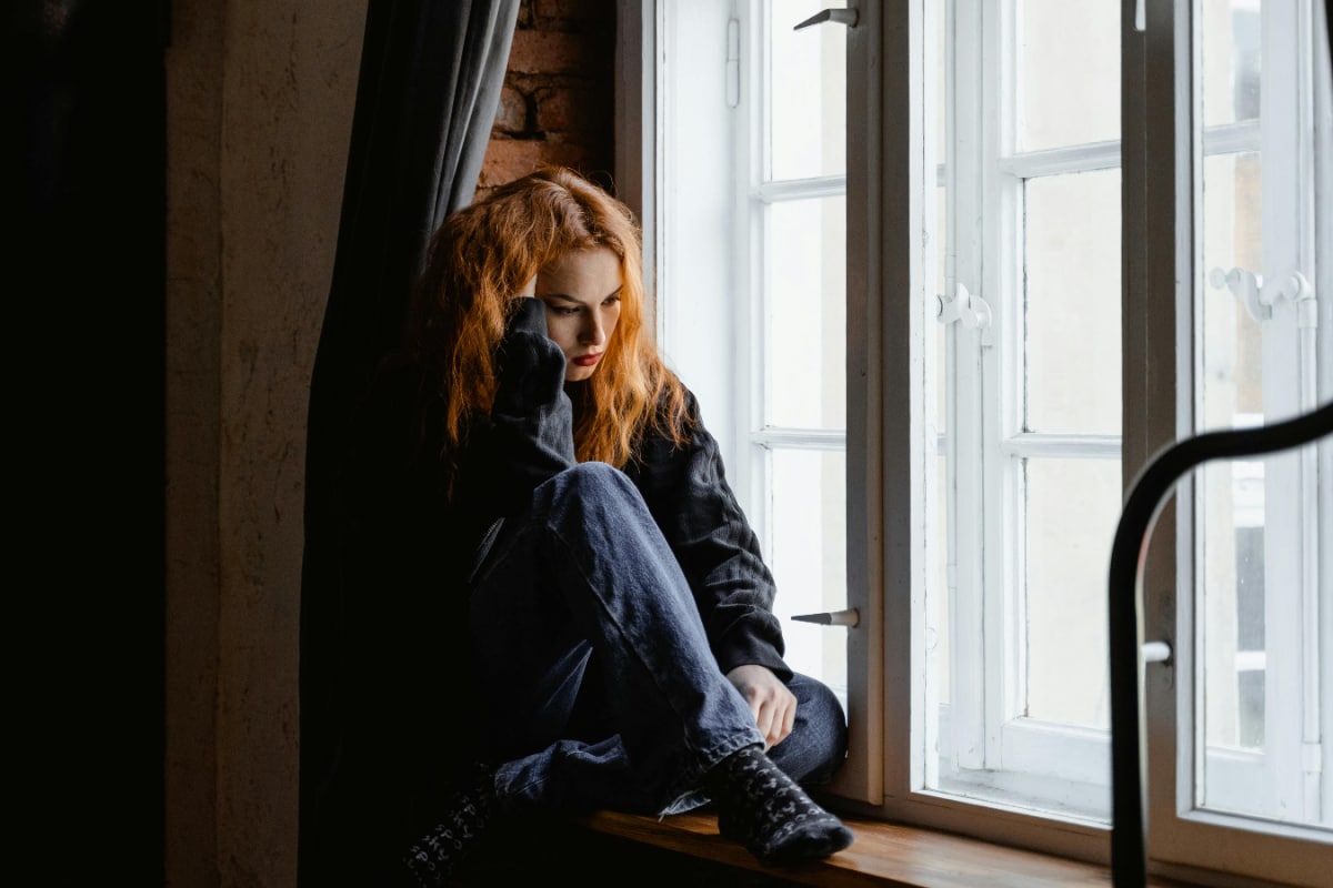 10 Early Signs Of Depression You Should Never Ignore