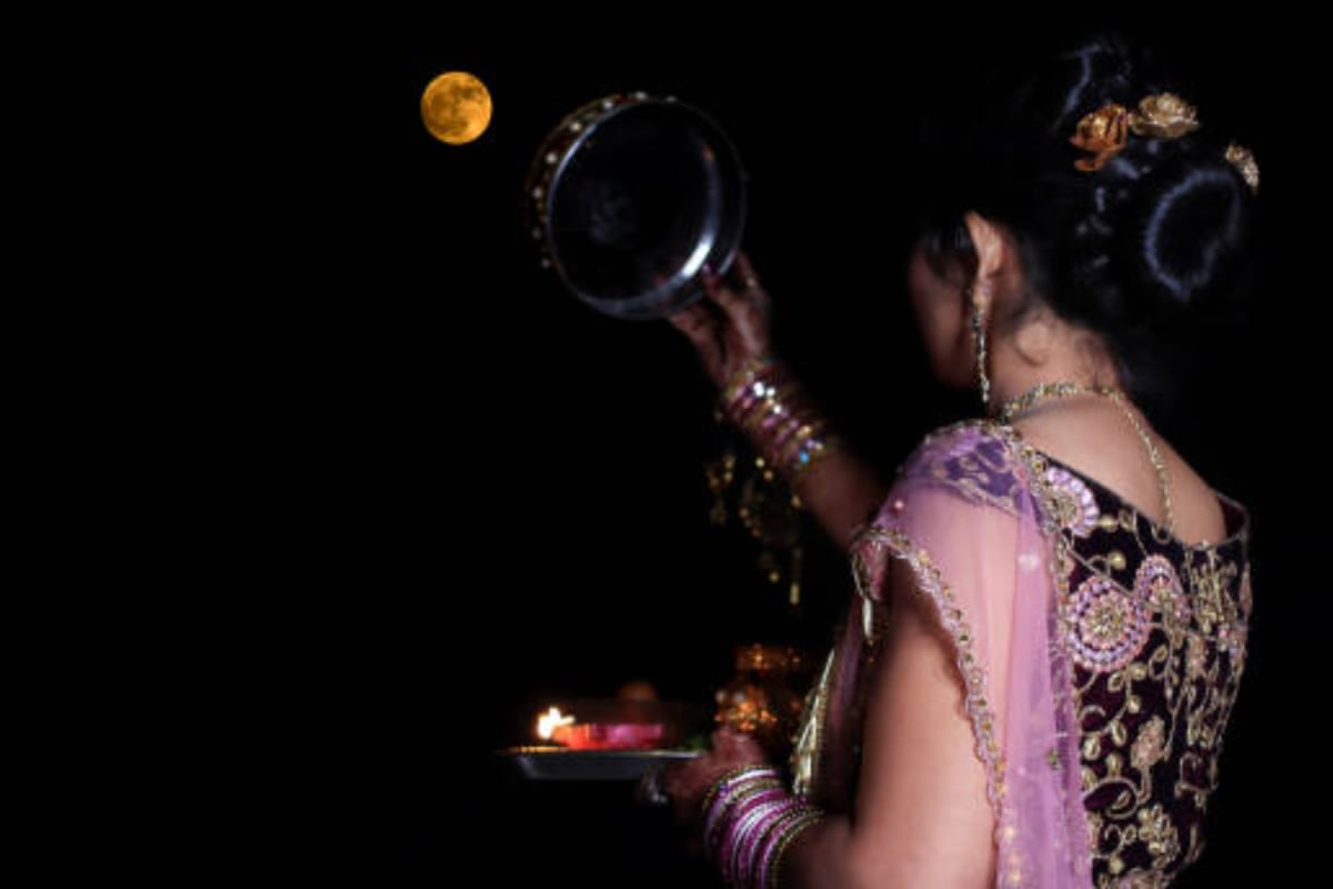 Karwa Chauth 2025: Moonrise Timings In Various Indian Cities