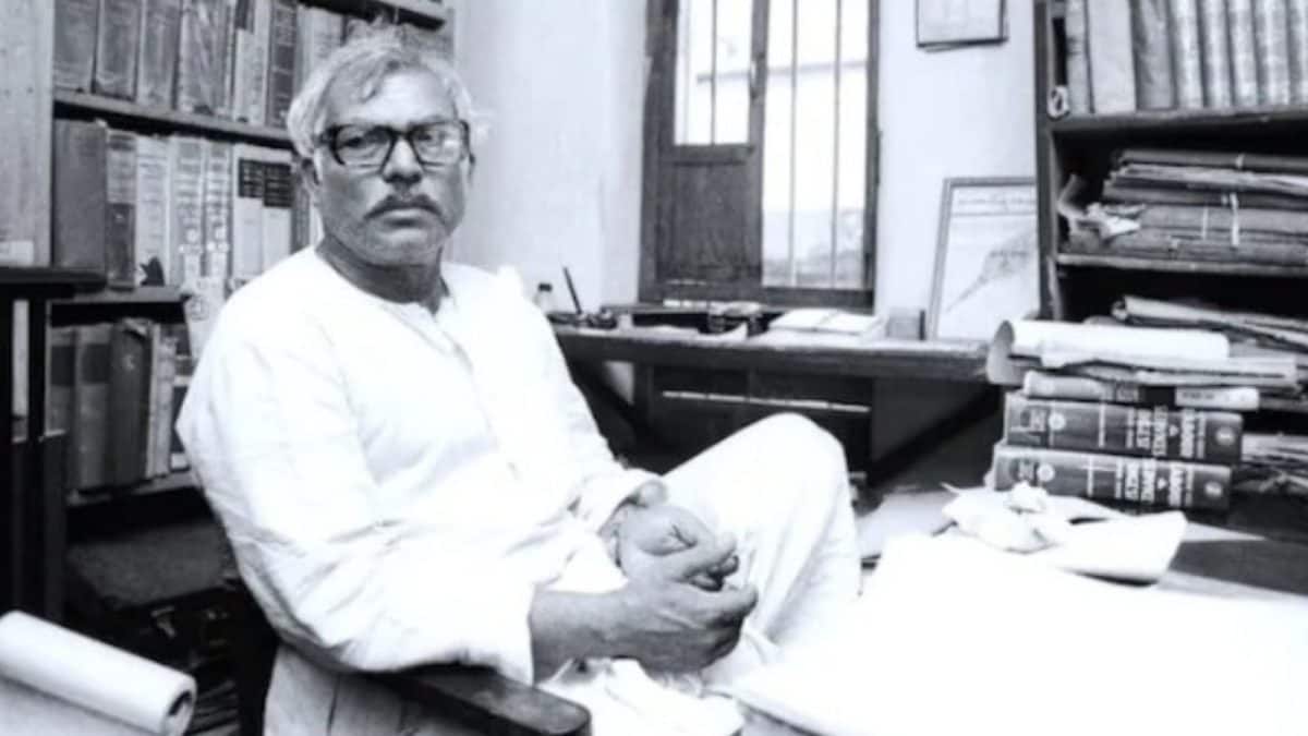 Karpoori Thakur's Legacy Turns Bihar Into Poll Battleground As Parties Trade 'Jan Nayak' Claims