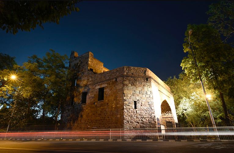 Delhi, a city rich in history and heritage, draws millions of tourists each year with its majestic monuments and vibrant culture. But beyond the bustling streets and celebrated landmarks lies a darker, more mysterious side - one whispered about in local lore and avoided after sunset. These are the places said to be haunted, where eerie sightings and unexplained phenomena have turned curiosity into caution. Delhi, a city rich in history and heritage, draws millions of tourists each year with its majestic monuments and vibrant culture. But beyond the bustling streets and celebrated landmarks lies a darker, more mysterious side - one whispered about in local lore and avoided after sunset. These are the places said to be haunted, where eerie sightings and unexplained phenomena have turned curiosity into caution.