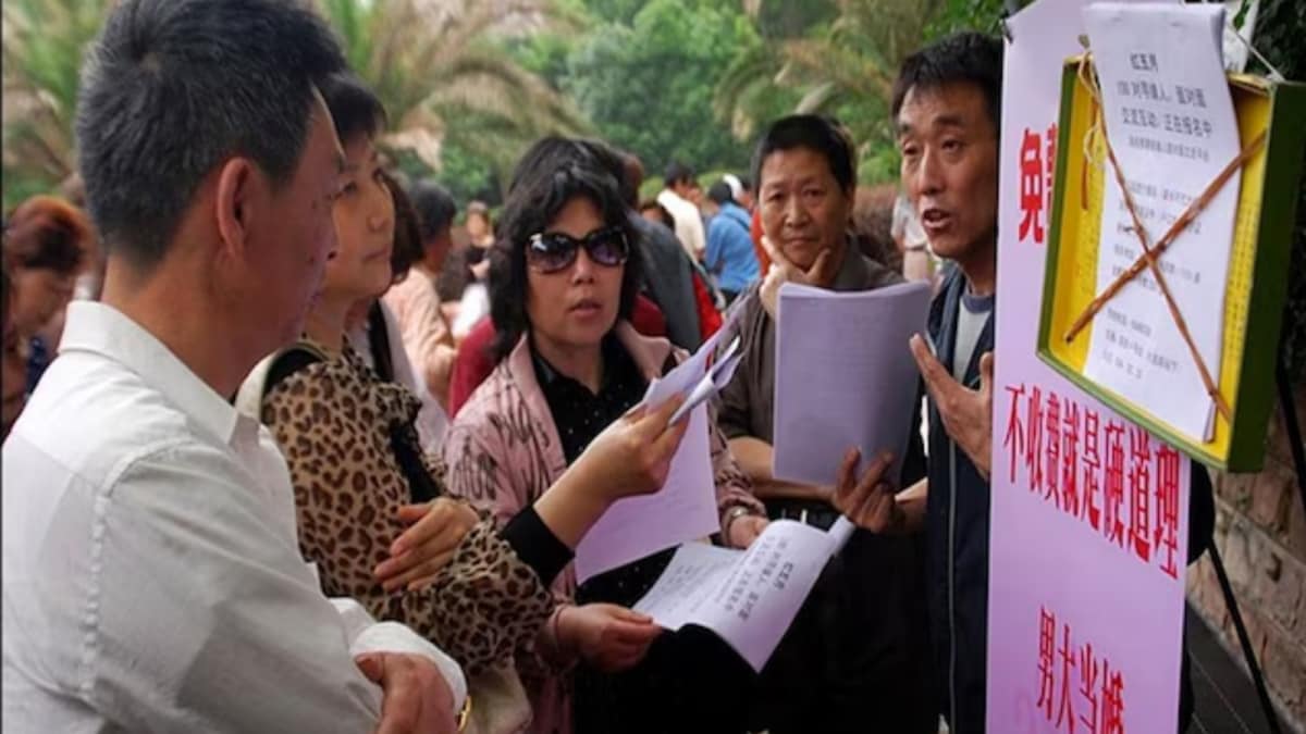 Shanghai's 'Marriage Market': Where Parents Seek Matches