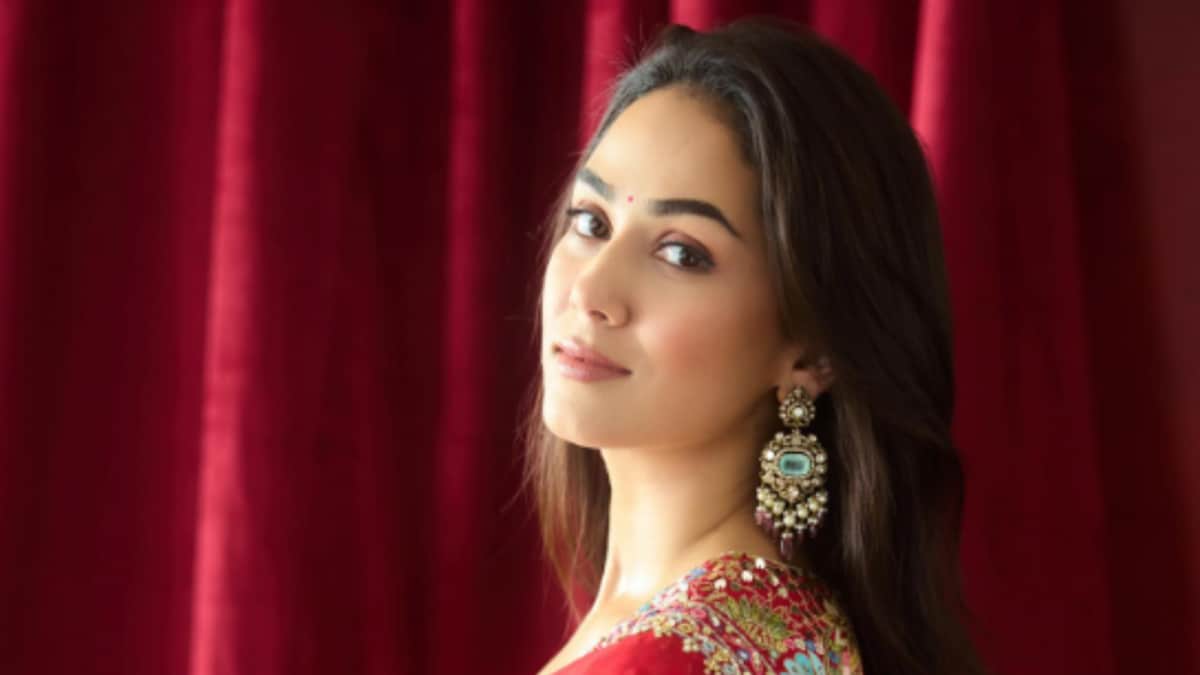 Mira Kapoor Proud as 8-Year-Old Daughter Misha Launches Cookie Stall