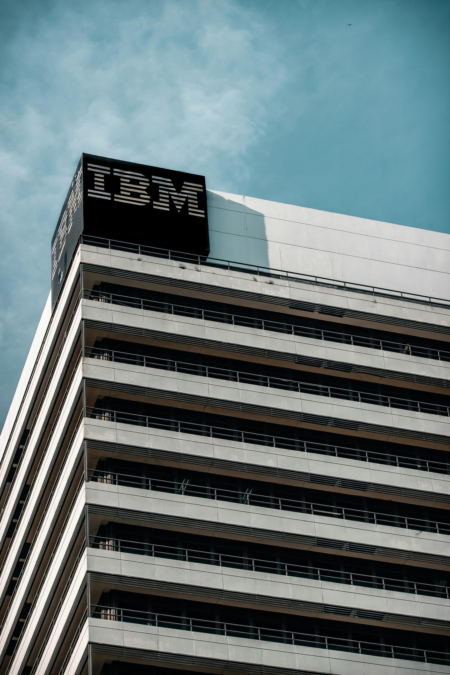 IBM (1993): IBM cut approximately 60,000 jobs during a major restructuring. It remains one of the largest layoffs in tech history. IBM (1993): IBM cut approximately 60,000 jobs during a major restructuring. It remains one of the largest layoffs in tech history.