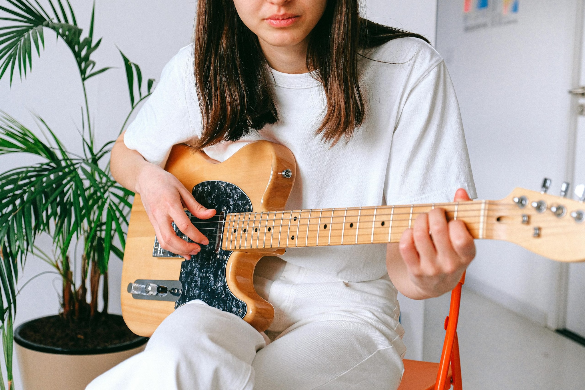 Loss Of Interest In Activities: Things you once loved like hobbies, socialising, even eating, suddenly feel dull or meaningless. Loss Of Interest In Activities: Things you once loved like hobbies, socialising, even eating, suddenly feel dull or meaningless.