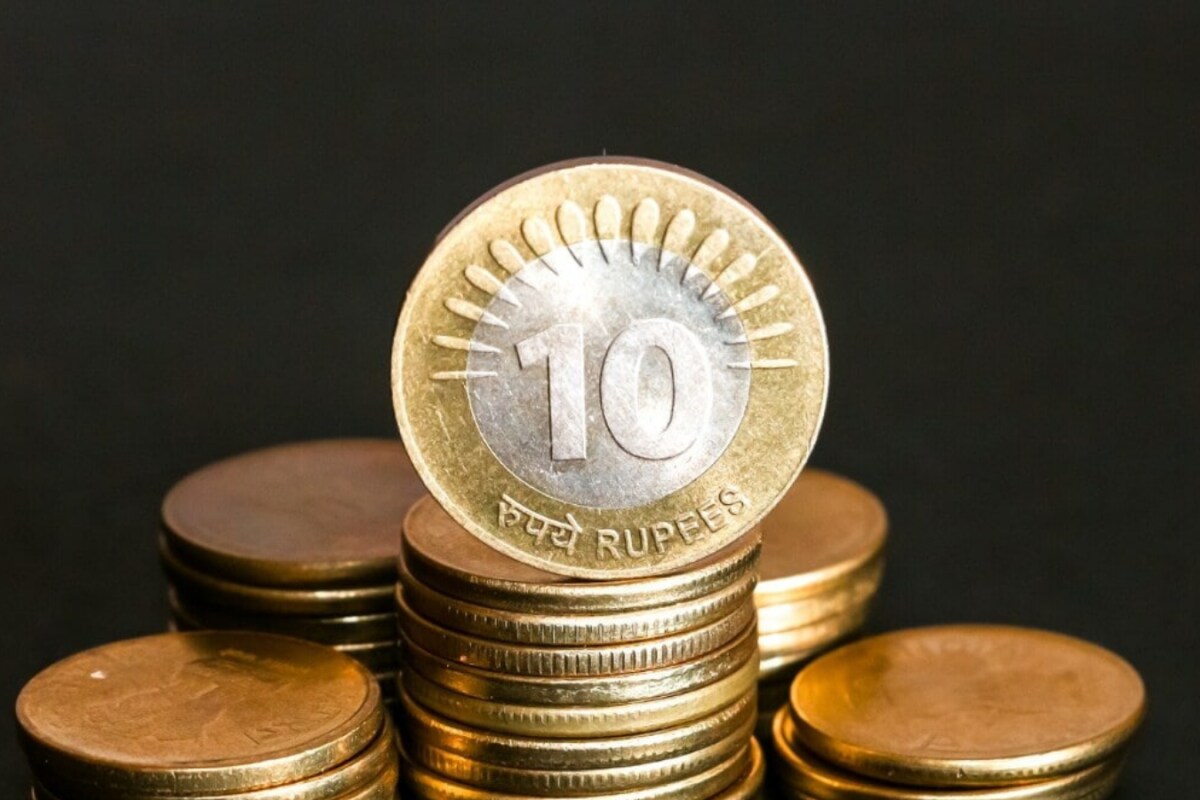 Still Doubting The Rs 10 Coin? RBI Says It’s 100% Legit!