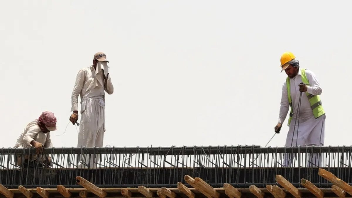 Saudi Arabia Abolishes Kafala System, Frees 13 Million Migrant Workers From Restrictive Rules