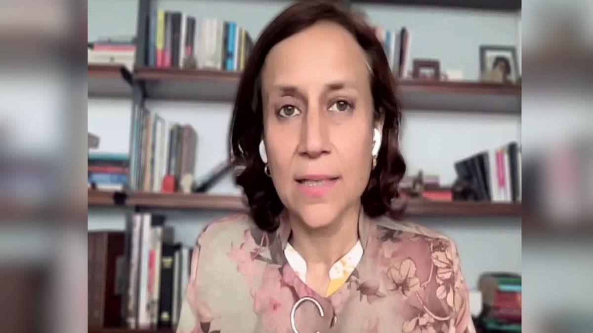 <div>Sonam Wangchuk's Wife Claims She's Under House Arrest, Calls Activist’s Detention 'Illegal'</div>