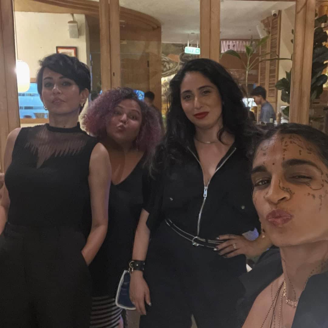 A Diwali Reunion That Took Fans Back To The Pop Era