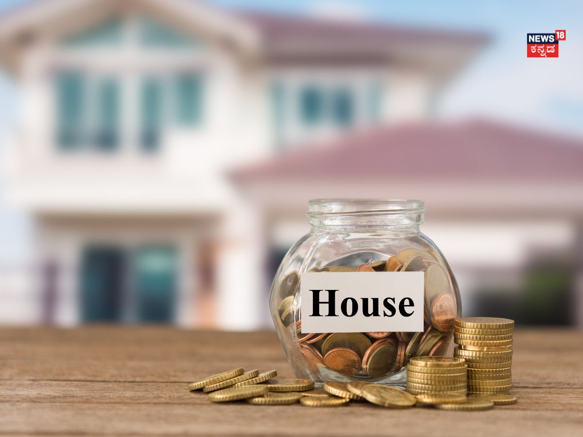 ಮನೆ ವಿಸ್ತರಣಾ ಸಾಲ: ನಾಲ್ಕನೆಯದಾಗಿ ನಿಮ್ಮ ಮನೆಯನ್ನು ವಿಸ್ತರಿಸಲು ಮನೆ ವಿಸ್ತರಣಾ ಸಾಲ. ನಿಮ್ಮ ಅಸ್ತಿತ್ವದಲ್ಲಿರುವ ಮನೆಗೆ ಹೆಚ್ಚುವರಿ ಕೊಠಡಿ ಸೇರಿಸಲು ನೀವು ಬಯಸಿದರೆ ಇದು ಸೂಕ್ತವಾಗಿದೆ. ಅದ್ರಂತೆ, ಇದು ನಿಮ್ಮ ಮನೆಯ ಗಾತ್ರವನ್ನು ಹೆಚ್ಚಿಸಲು ವಿಶೇಷವಾಗಿ ಸಿಗುವ ಸಾಲವಾಗಿದೆ.