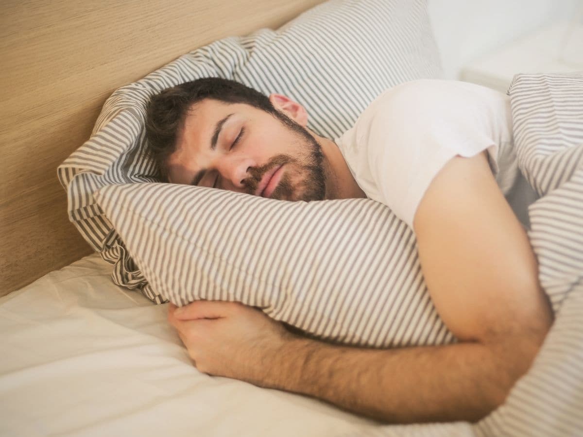 The Best Sleeping Directions As Per Vastu For Health And Peace