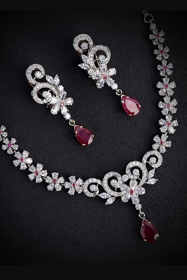 Market analysts now caution that the trend may reverse soon. With the wedding season approaching, jewellers are bracing for a surge in demand. Experts say this renewed buying interest is likely to push silver prices higher once again, potentially marking the beginning of a fresh upward cycle as 2026 approaches.