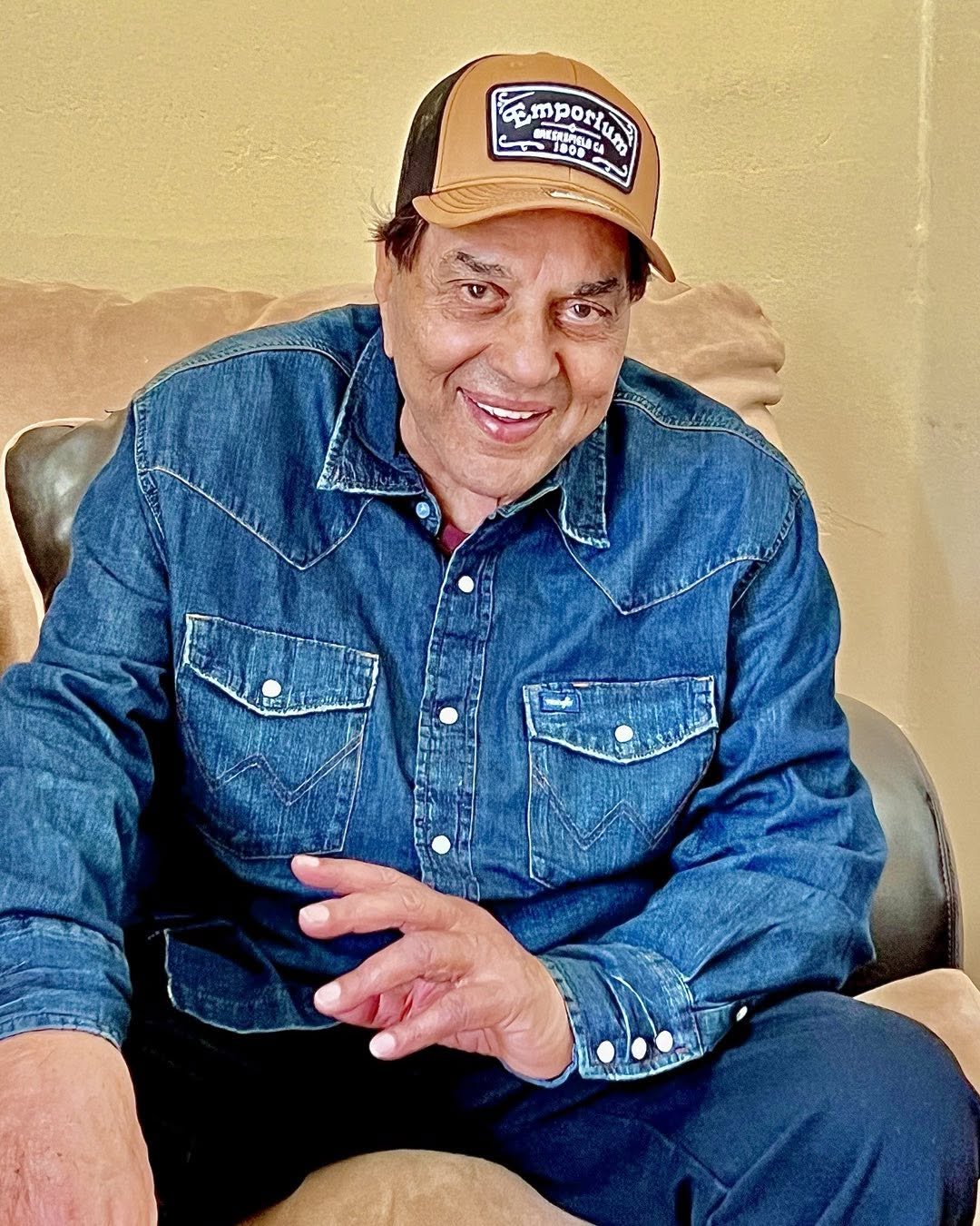 Dharmendra, The ‘He-Man’ Of Bollywood, Was Paid By Three Producers For ...