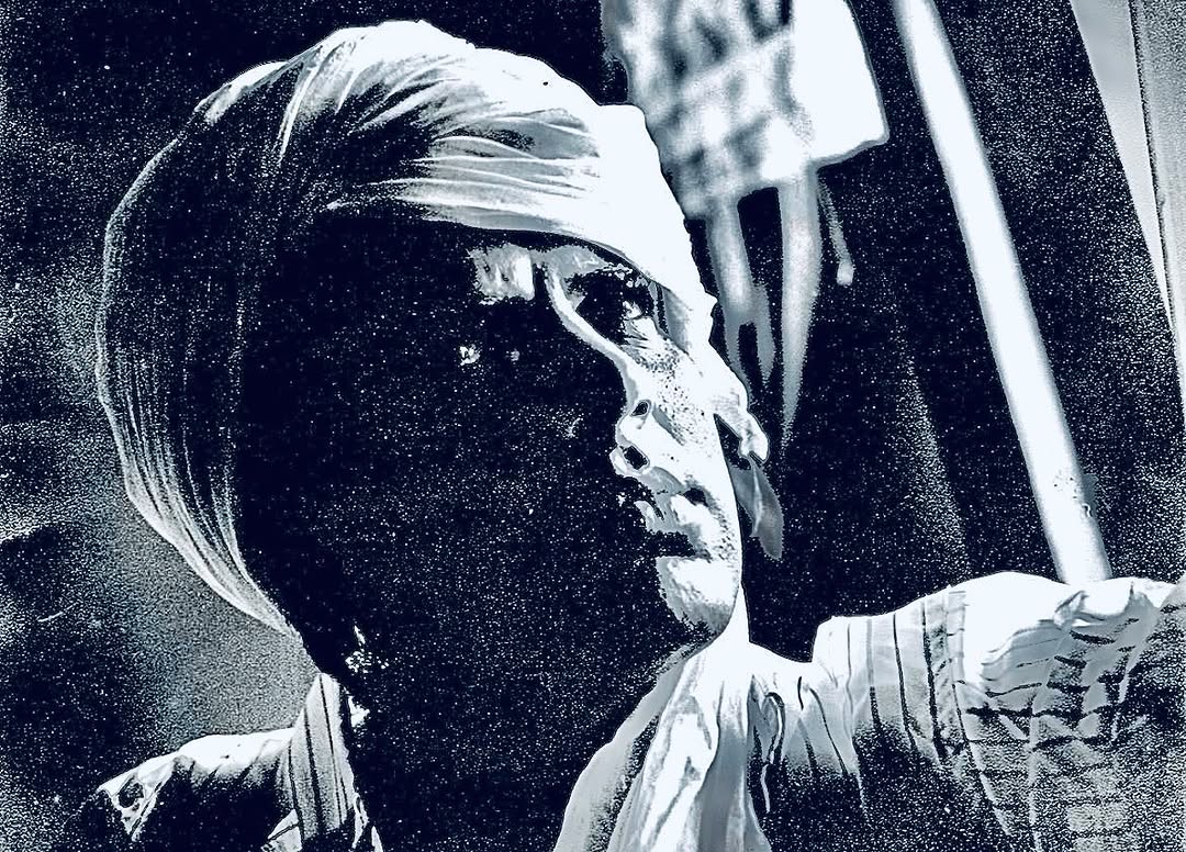 Dharmendra, The ‘He-Man’ Of Bollywood, Was Paid By Three Producers For ...