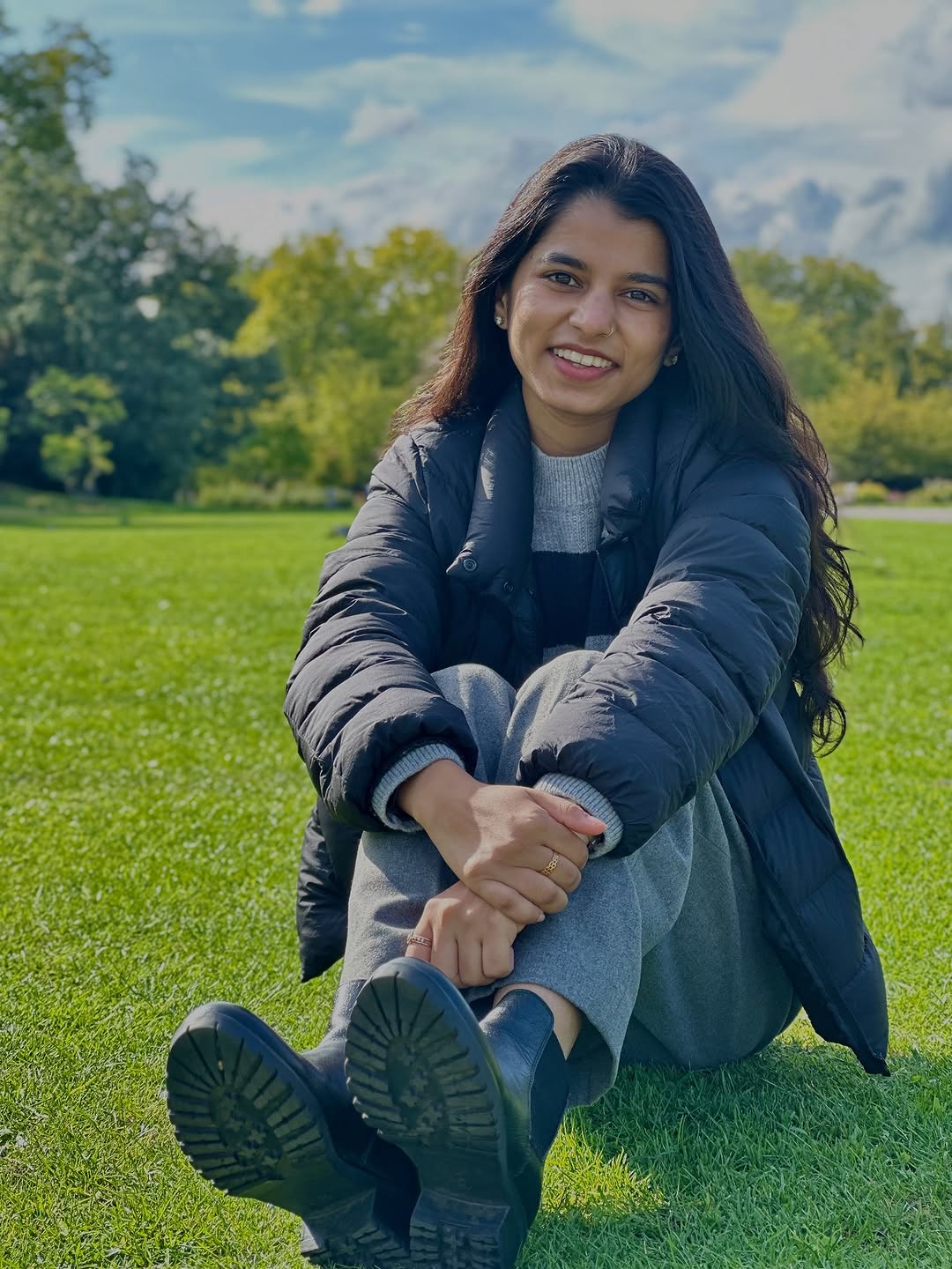 Additionally, she won the I Genius Young Singing Star competition in 2016, along with a Gold Creator Award from YouTube in 2019. She was also nominated for the Bollywood Life Awards in 2023 for Best Musician on YouTube.