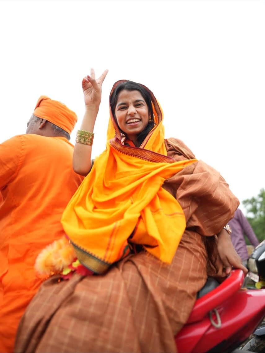 While local dynamics remain intense, exit polls favour the NDA alliance across Bihar, giving the BJP a confidence boost. Polls project the alliance to win between 121 to 167 seats out of 243 statewide.