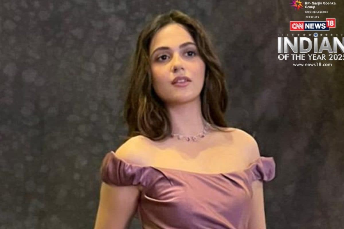 Saiyaara Star Aneet Padda Proves Budget Fashion Can Be Chic, Styles Top Worth Just Rs 1,450