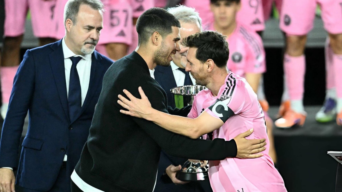 Watch: Carlos Alcaraz Presents Trophy To Lionel Messi As Inter Miami Win Eastern Conference