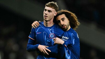 Chelsea's Cole Palmer with Marc Cucurella (AFP)