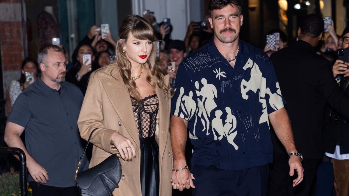 Taylor Swift Gives $600 Christmas Tip