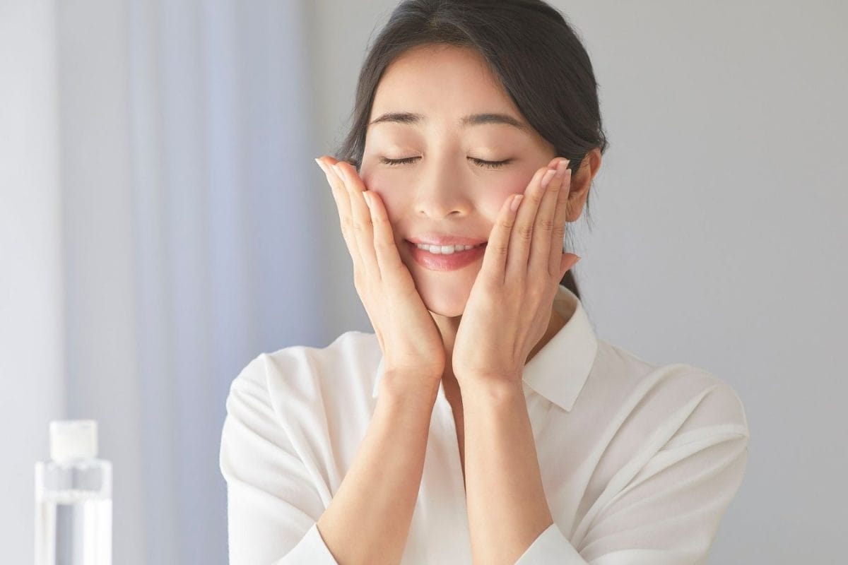 Good Fats, Great Skin: How Ghee And Butter Keep Winter Dryness Away