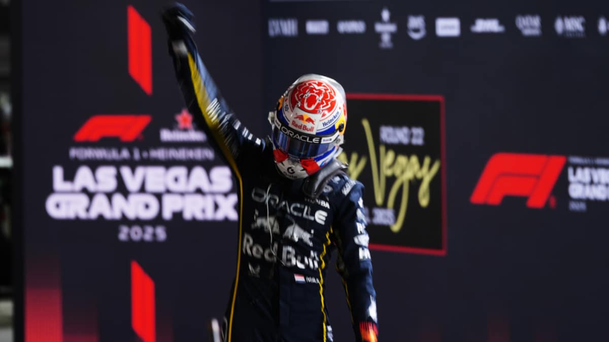 Max Verstappen Wins Las Vegas GP To  Stay In The Race, Lando Norris Finishes 2nd To Close In On F1 Title