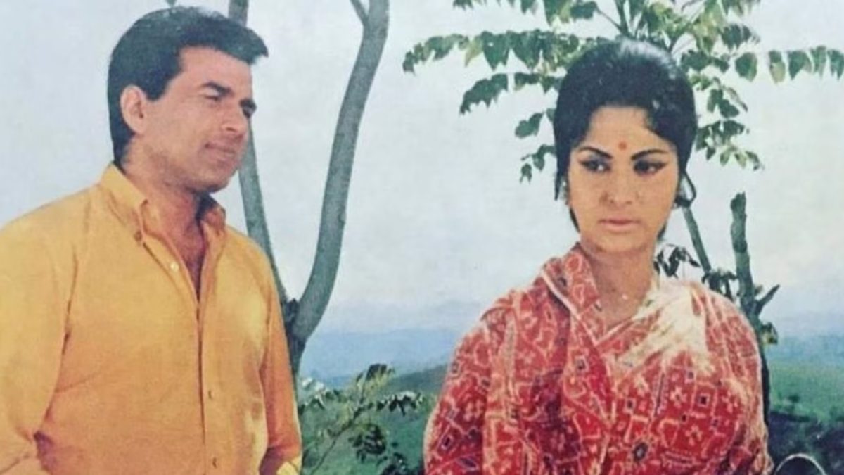 Waheeda Rehman Remembers Working With Dharmendra: ‘He Didn’t Talk Much…’ | Bollywood News Waheeda Rehman Remembers Working With Dharmendra: ‘He Didn’t Talk Much…’ | Bollywood News