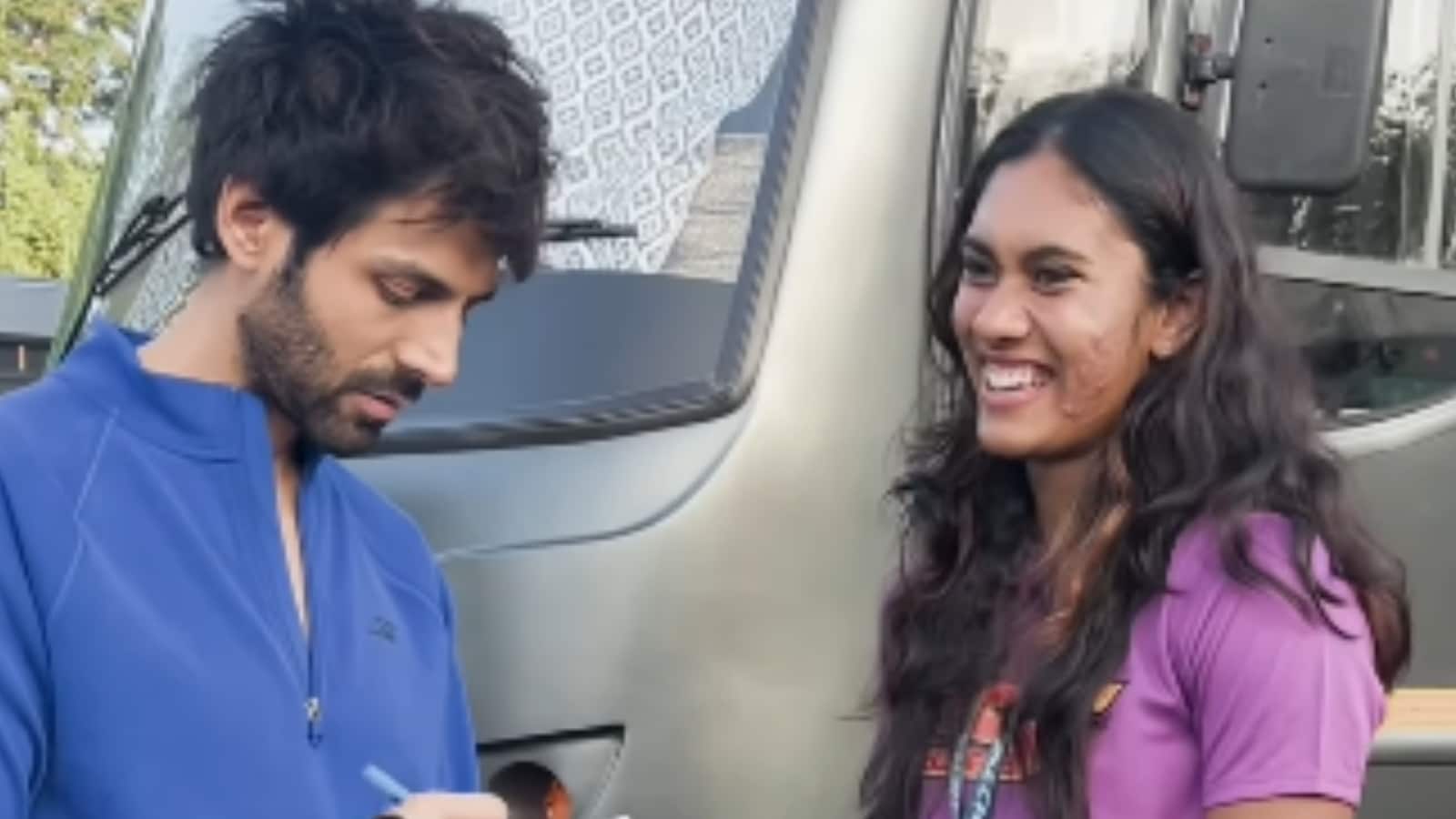 This Video Shows Why Kartik Aaryan Is Every Fan’s Favourite