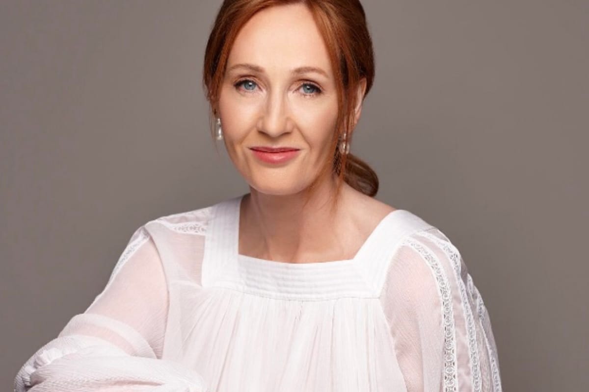 10 Inspiring J.K. Rowling Quotes That Will Brighten Your Day