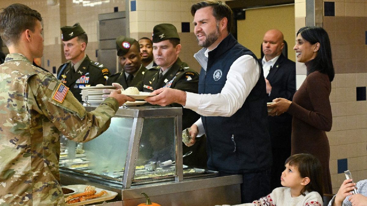 JD Vance, Wife Usha And Their Kids Serve US Troops Thanksgiving Dinner | Watch