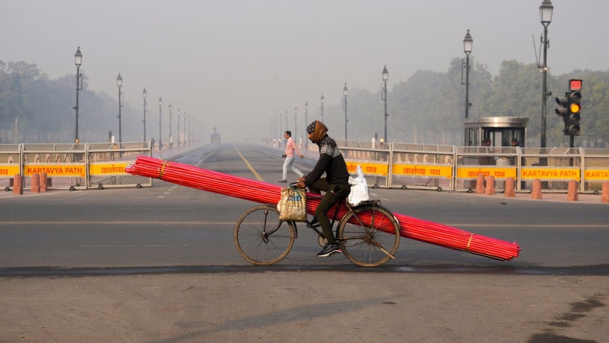 Delhi Records Coldest November In Five Years, Average Minimum Dips To 11.5°C