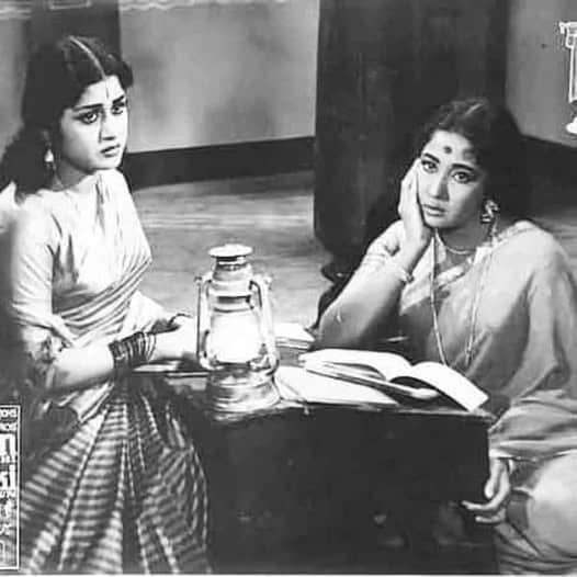 It read, ‘Maut mubarak ho Meena. Meena, today your sister congratulates you on your death and tells you never to set foot in this world again. This place is not for people like you.’