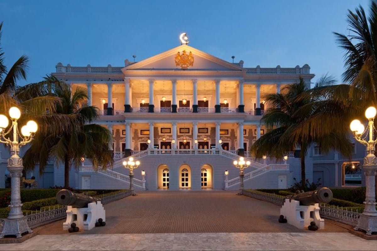 Built In 1893, This Hyderabad Palace Still Reflects The Opulence Of The Nizam Era