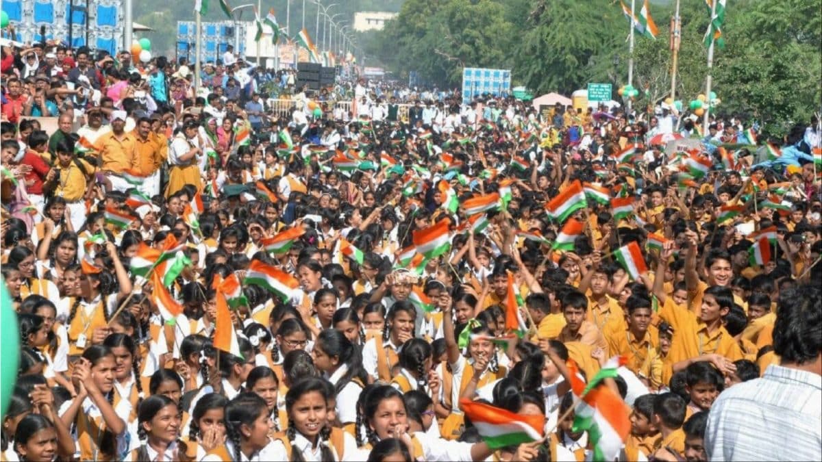 'Congress Pandering To Communal Agenda': BJP Hits Out Over Politics On Reciting Vande Mataram