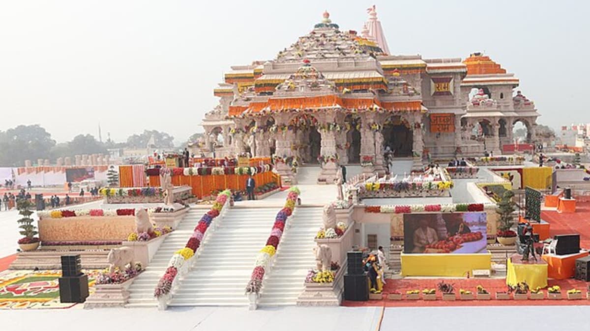 Ayodhya Gears Up For Grand ‘Dhvajarohan’ Ceremony, Over 6,000 Guests To Attend