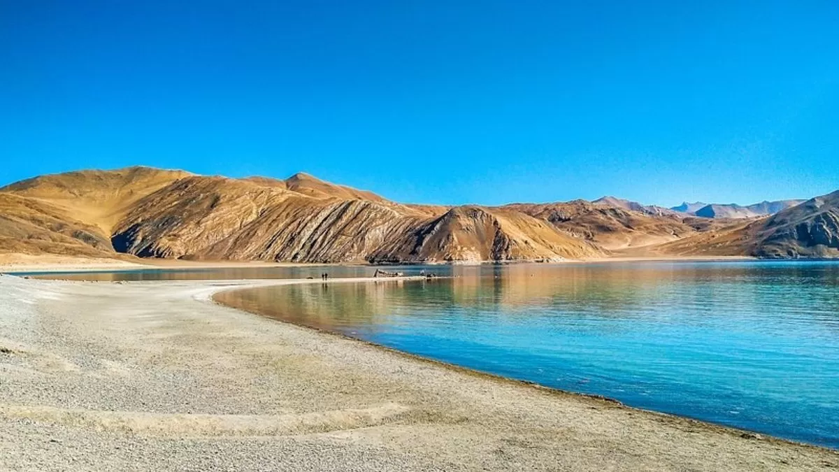 India’s Colour-Changing Lakes: Natural Wonders You Have To See To Believe India’s Colour-Changing Lakes: Natural Wonders You Have To See To Believe