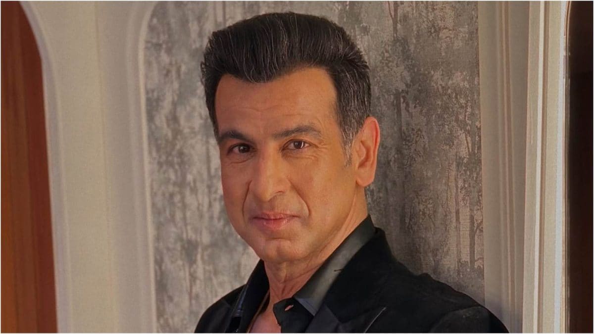 Ronit Roy se aleja de las redes para enfocarse en su crecimiento personal