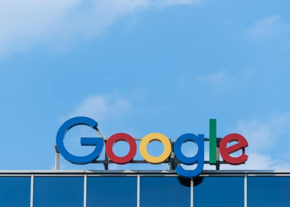 Google has not officially confirmed a full restoration yet, leaving users unsure about when the platform will return to normal.